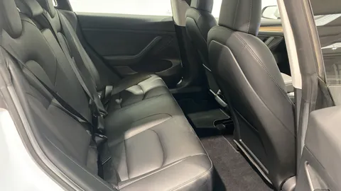 TESLA MODEL 3 Long Range AWD Auto