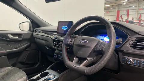 FORD KUGA 2.5 FHEV ST-Line Edition CVT