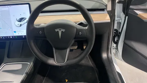 TESLA MODEL 3 Long Range AWD Auto