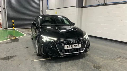 AUDI A3 40 TFSI e S Line S Tronic [Comfort+Sound]