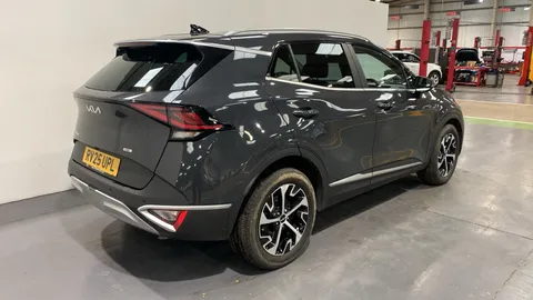 KIA SPORTAGE 1.6T GDi 207 HEV 3 Auto