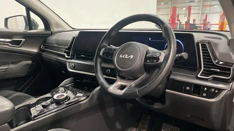 KIA SPORTAGE 1.6T GDi 207 HEV 3 Auto