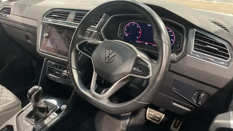 VOLKSWAGEN TIGUAN 2.0 TDI 200 4Motion R-Line DSG