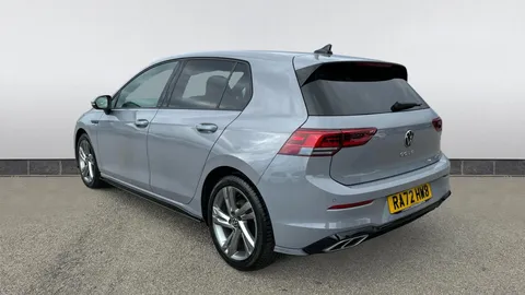 VOLKSWAGEN GOLF 1.5 eTSI 150 R-Line DSG