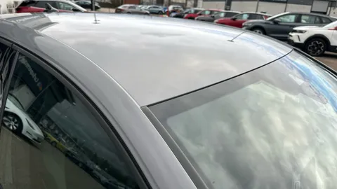 VOLKSWAGEN GOLF 1.5 eTSI 150 R-Line DSG