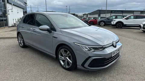 VOLKSWAGEN GOLF 1.5 eTSI 150 R-Line DSG