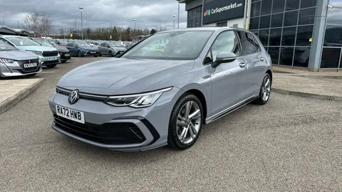 VOLKSWAGEN GOLF 1.5 eTSI 150 R-Line DSG