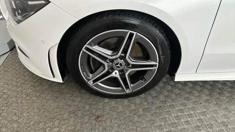 MERCEDES-BENZ CLA CLA 200 AMG Line Premium Tip Auto
