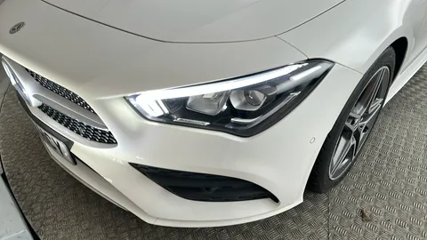 MERCEDES-BENZ CLA CLA 200 AMG Line Premium Tip Auto