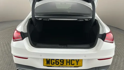 MERCEDES-BENZ CLA CLA 200 AMG Line Premium Tip Auto