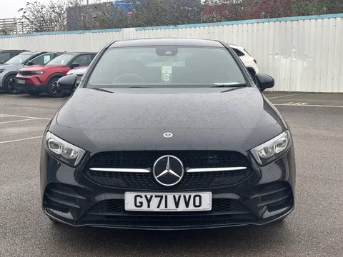 MERCEDES-BENZ A CLASS A250e AMG Line Edition Auto