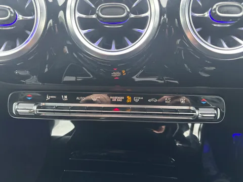 MERCEDES-BENZ A CLASS A250e AMG Line Edition Auto