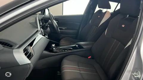 TOYOTA C-HR 1.8 Hybrid GR Sport CVT