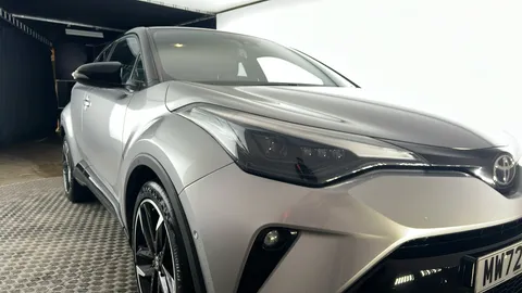 TOYOTA C-HR 1.8 Hybrid GR Sport CVT