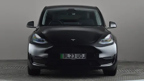 TESLA MODEL Y Performance AWD Auto