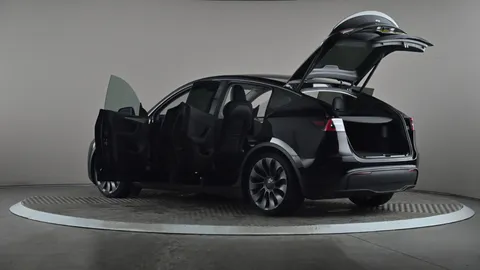 TESLA MODEL Y Performance AWD Auto