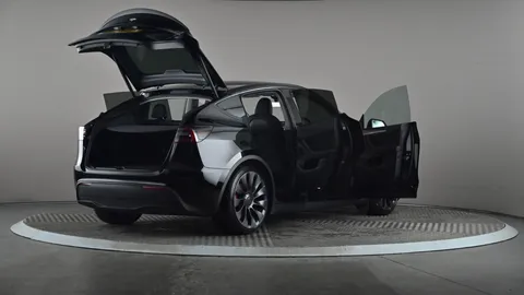 TESLA MODEL Y Performance AWD Auto