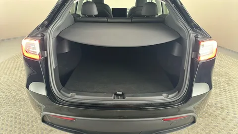 TESLA MODEL Y Performance AWD Auto