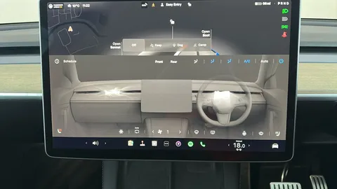 TESLA MODEL Y Performance AWD Auto