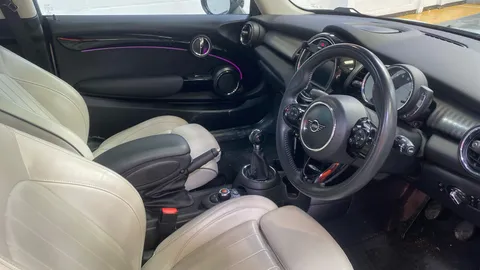 MINI HATCHBACK 2.0 Cooper S Exclusive II [Comfort/Nav Pack]