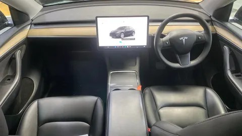 TESLA MODEL Y Long Range AWD Auto