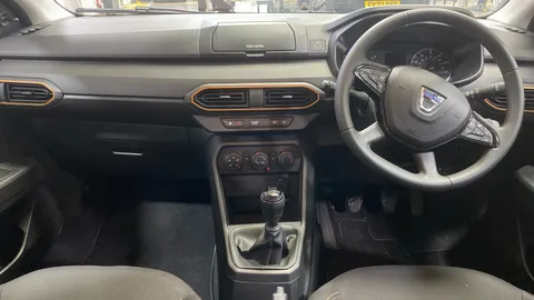 DACIA SANDERO STEPWAY 1.0 TCe Essential