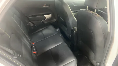 KIA PICANTO 1.0 X-Line S Auto