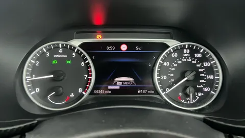 NISSAN JUKE 1.0 DiG-T 114 Tekna