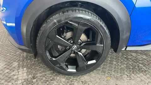 NISSAN JUKE 1.0 DiG-T 114 Tekna