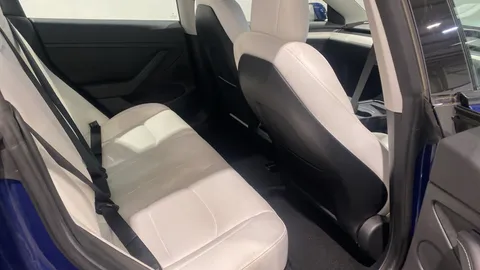 TESLA MODEL 3 Long Range AWD Auto