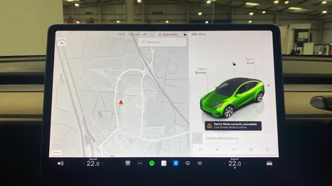 TESLA MODEL Y RWD Auto