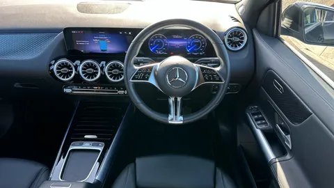 MERCEDES-BENZ EQA EQA 250+ 140kW Sport Executive 70.5kWh Auto