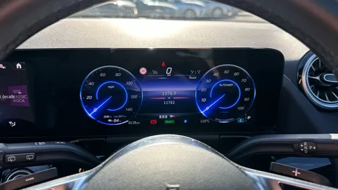 MERCEDES-BENZ EQA EQA 250+ 140kW Sport Executive 70.5kWh Auto