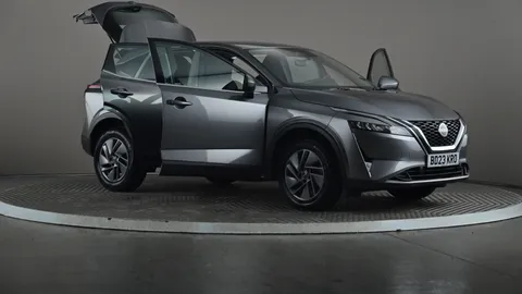 NISSAN QASHQAI 1.3 DiG-T MH Acenta Premium