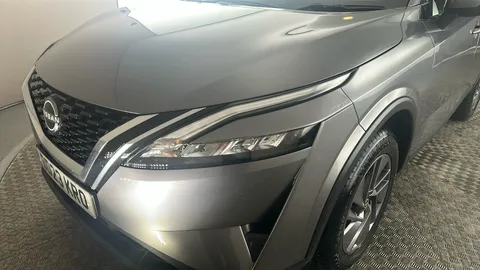 NISSAN QASHQAI 1.3 DiG-T MH Acenta Premium