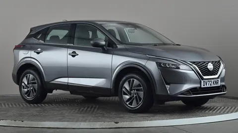 NISSAN QASHQAI 1.3 DiG-T MH Acenta Premium