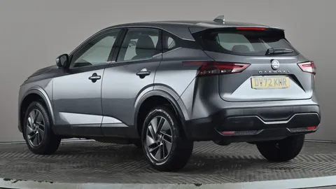 NISSAN QASHQAI 1.3 DiG-T MH Acenta Premium