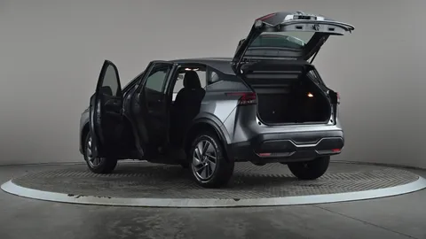 NISSAN QASHQAI 1.3 DiG-T MH Acenta Premium