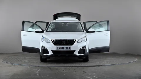 PEUGEOT 3008 1.5 BlueHDi Active