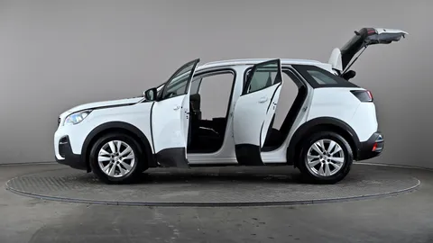 PEUGEOT 3008 1.5 BlueHDi Active