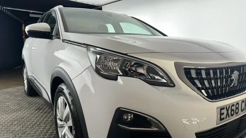 PEUGEOT 3008 1.5 BlueHDi Active