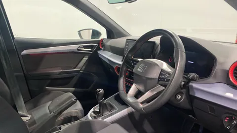 SEAT ARONA 1.0 TSI 110 FR