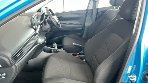 HYUNDAI BAYON 1.0 TGDi 48V MHEV SE Connect DCT