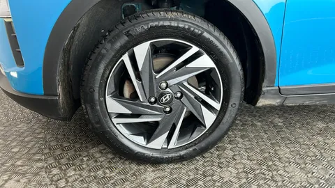 HYUNDAI BAYON 1.0 TGDi 48V MHEV SE Connect DCT