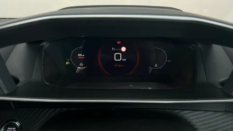 PEUGEOT 2008 1.5 BlueHDi 110 Allure Premium+