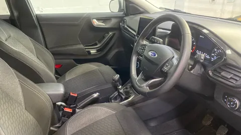 FORD PUMA 1.0 EcoBoost Hybrid mHEV Titanium