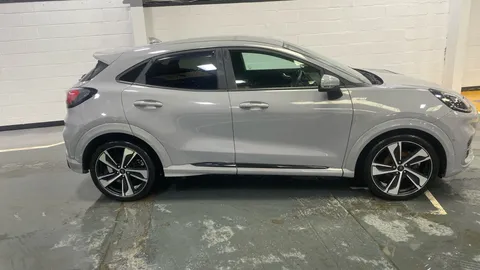 FORD PUMA 1.0 EcoBoost Hybrid mHEV ST-Line X DCT