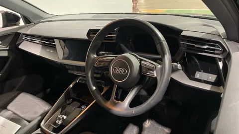 AUDI A3 30 TFSI Sport S Tronic