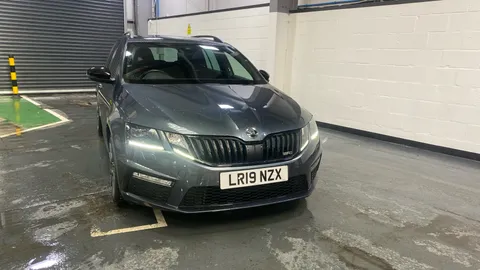 SKODA OCTAVIA 2.0 TSI 245 vRS DSG [Black Pack]