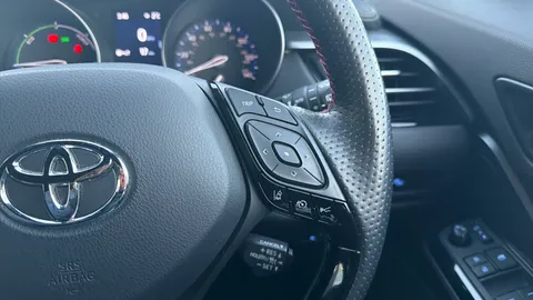 TOYOTA C-HR 1.8 Hybrid GR Sport CVT